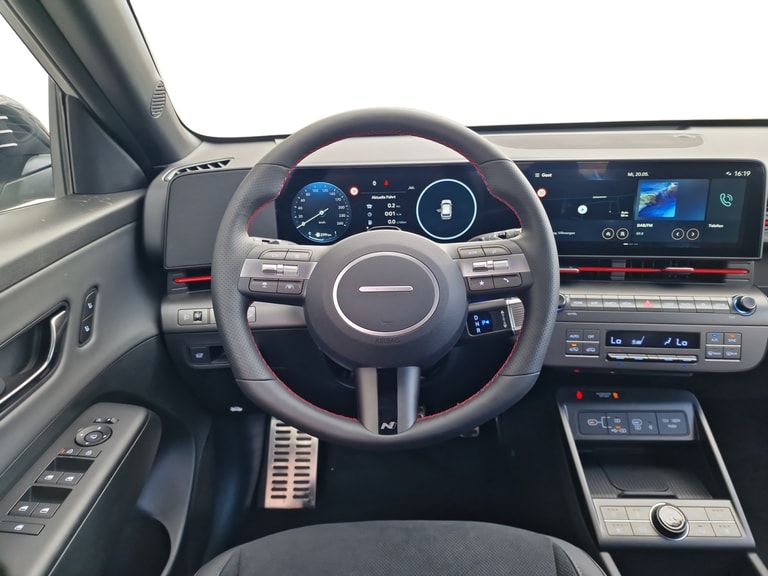 hyundai Gallery 12