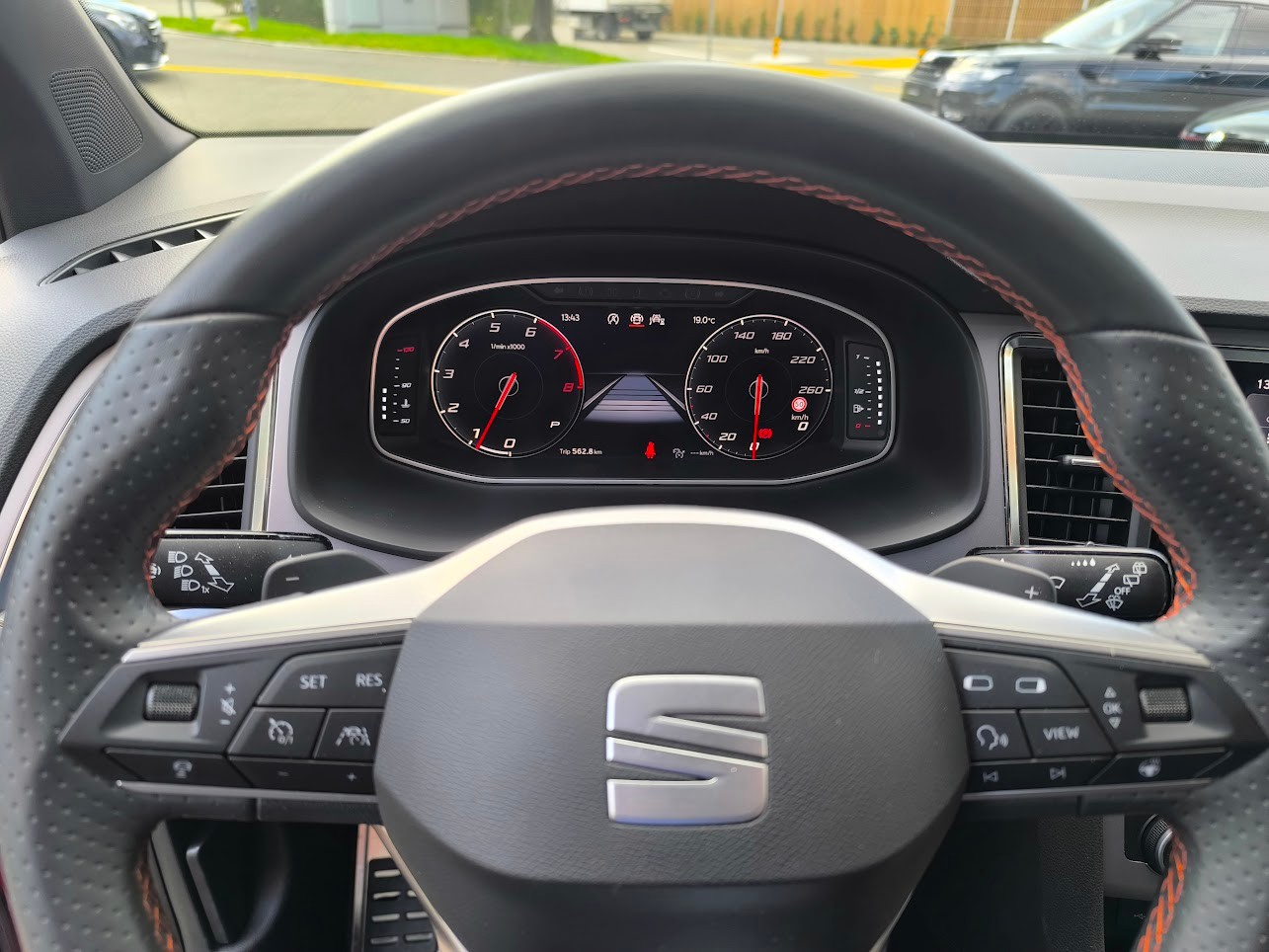 SEAT Ateca 2.0 TSI Hola FR 4Drive DSG - 12