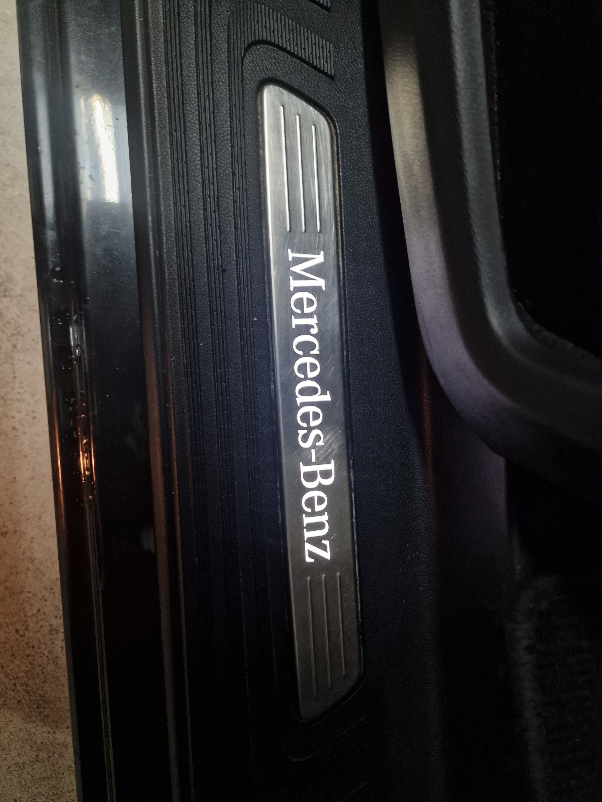 MERCEDES-BENZ V 250 d Avantgarde lang 4Matic 7G-Tronic 24Mt Gara 8xBereift - 31