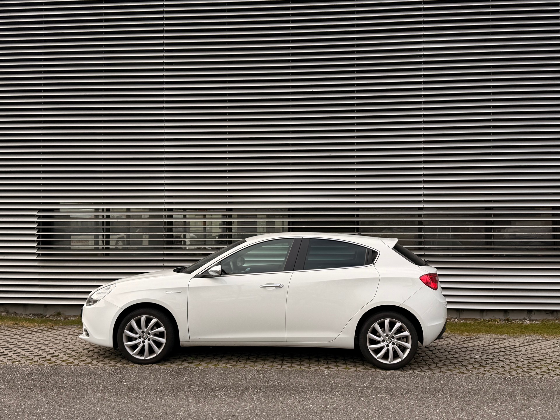 ALFA ROMEO Giulietta 1.6 JTDM Progression - 6