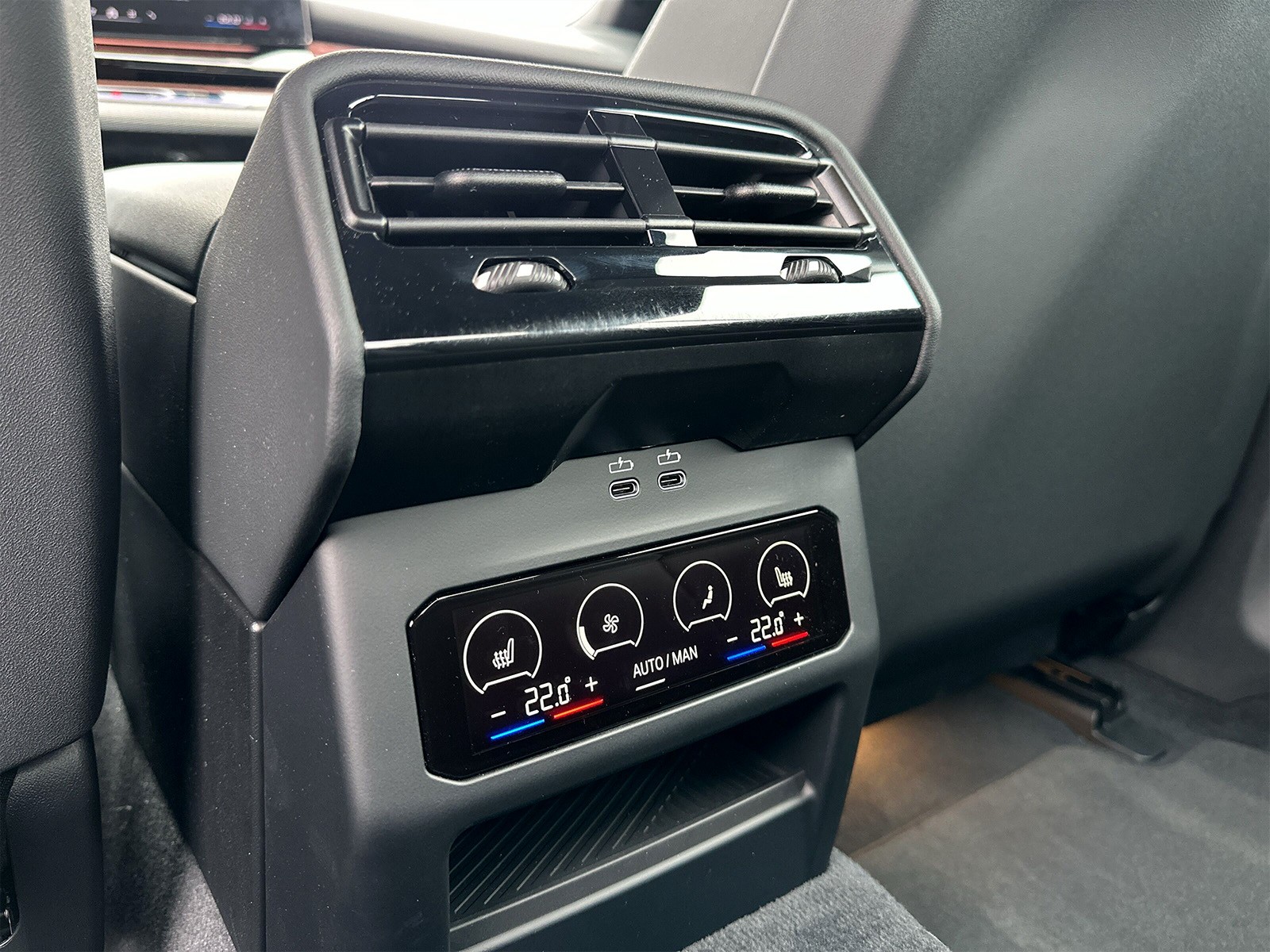 BMW i5 M60 xDrive - 6