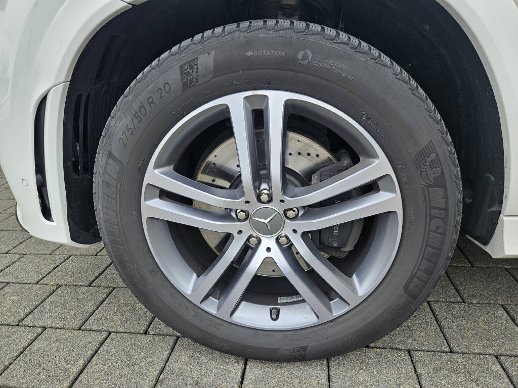 MERCEDES-BENZ GLE 400 d 4Matic AMG Line - 9