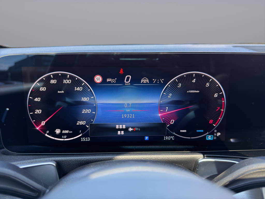 MERCEDES-BENZ GLB 220 AMG Line 4matic - 11