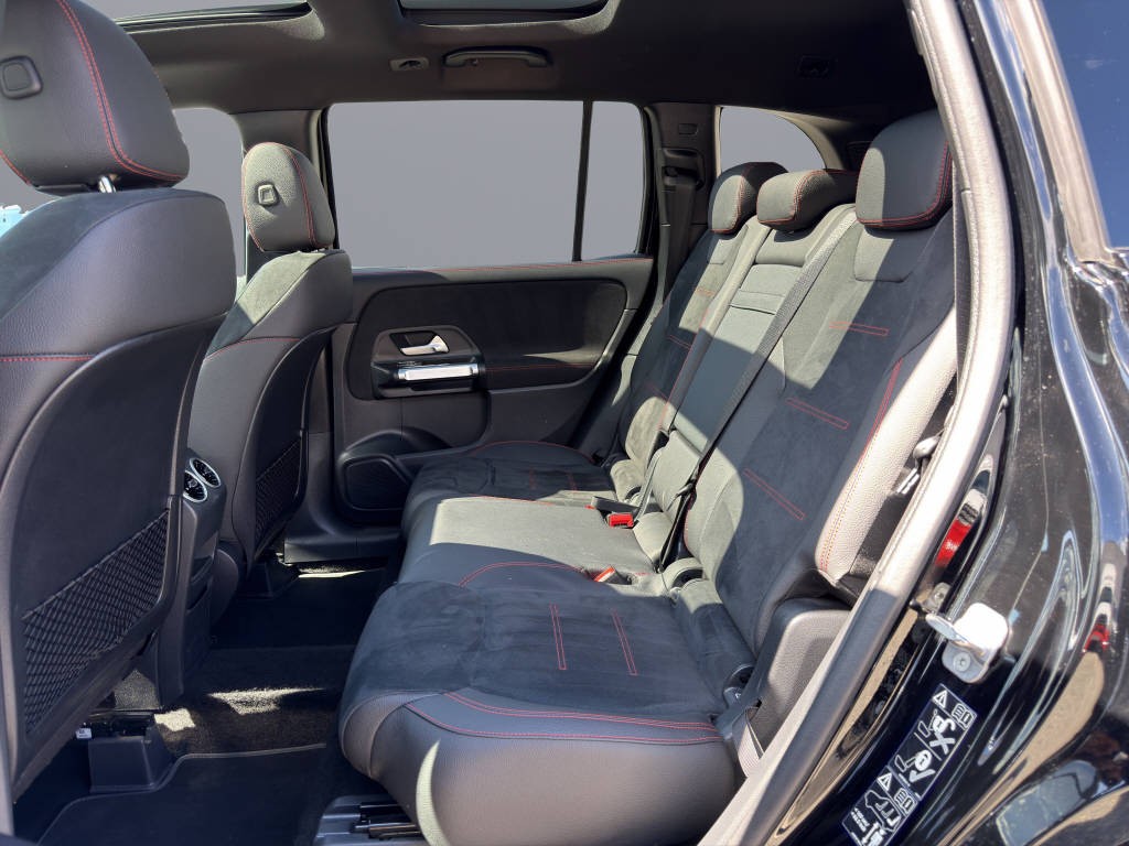 MERCEDES-BENZ GLB 220 AMG Line 4matic - 13