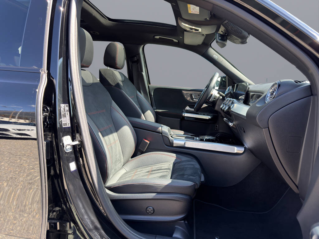 MERCEDES-BENZ GLB 220 AMG Line 4matic - 15