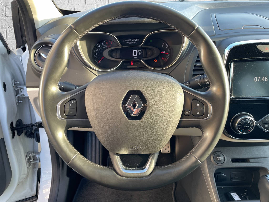 RENAULT Captur 1.2 TCe 90th Anniv. EDC - 7