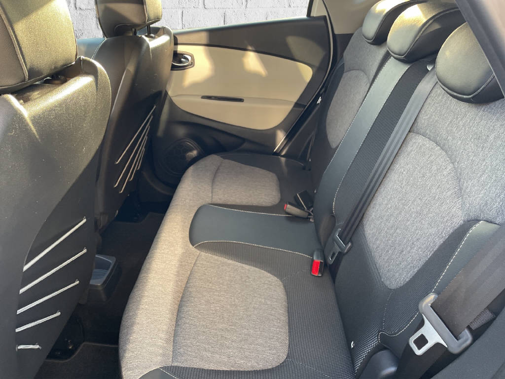 RENAULT Captur 1.2 TCe 90th Anniv. EDC - 10