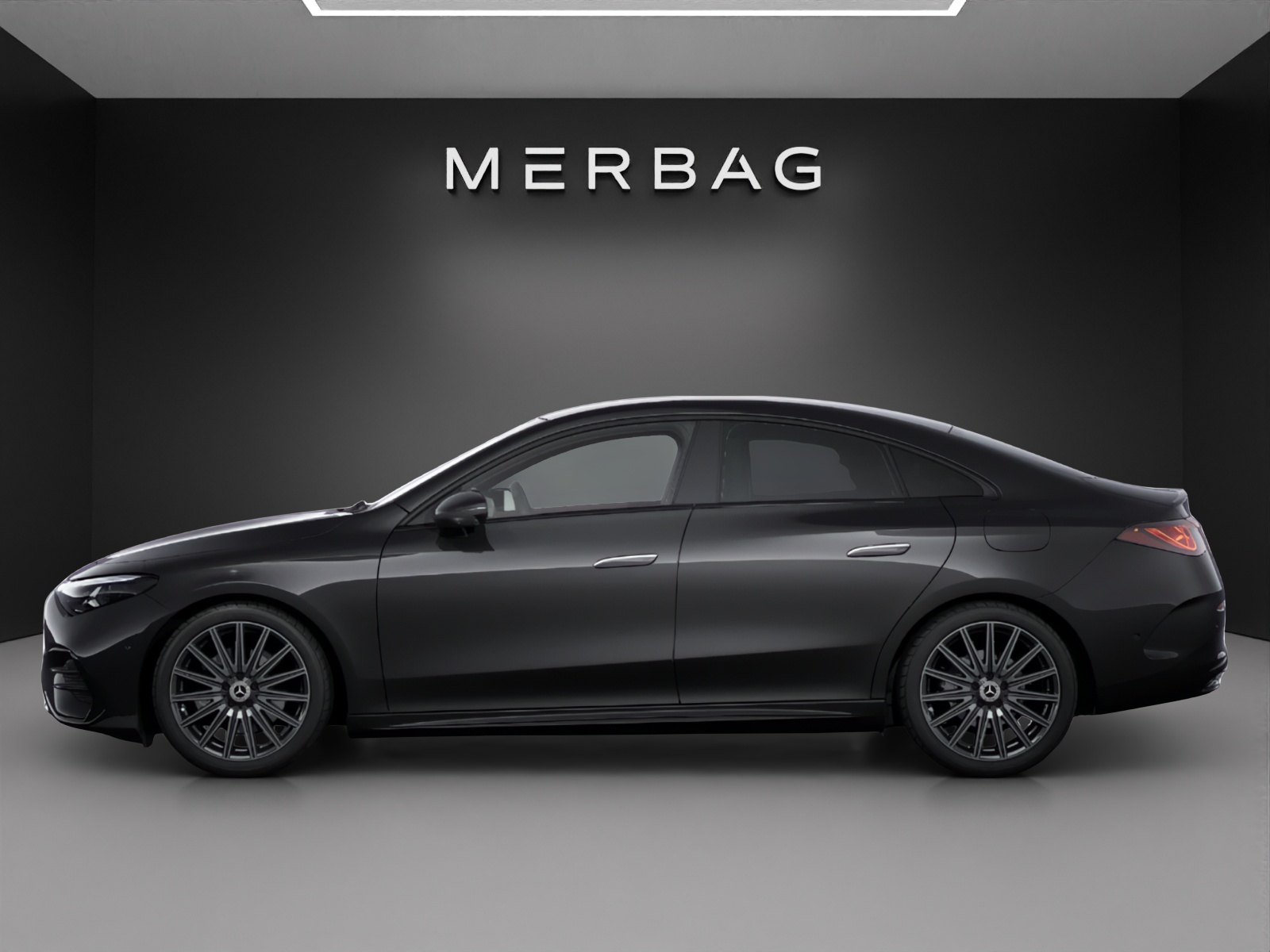 MERCEDES-BENZ CLA 220 4Matic 8G-DCT - 2