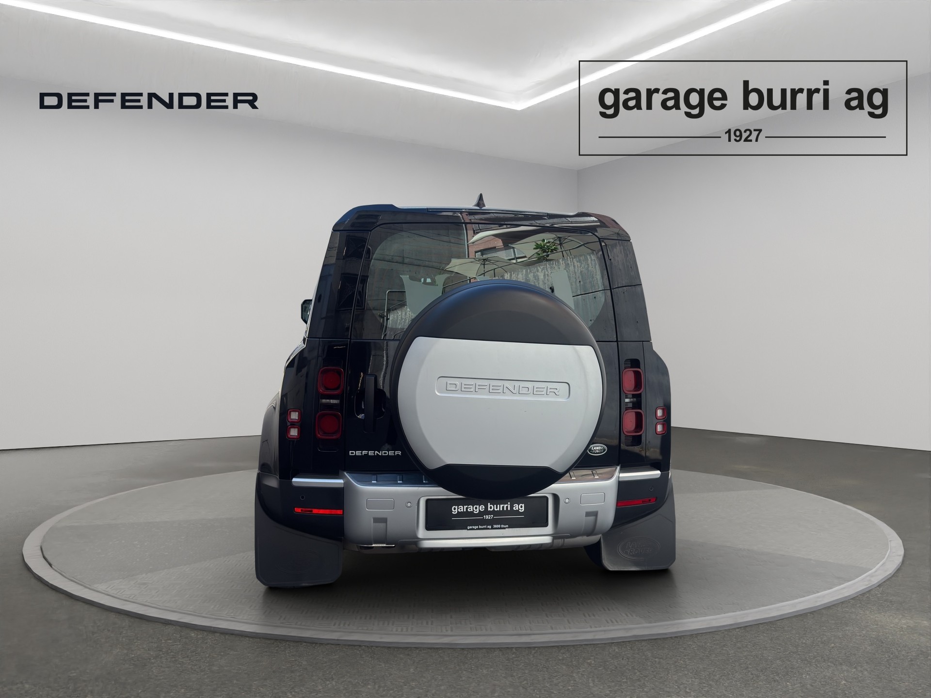 LAND ROVER Defender 110 3.0 D I6 200 - 4