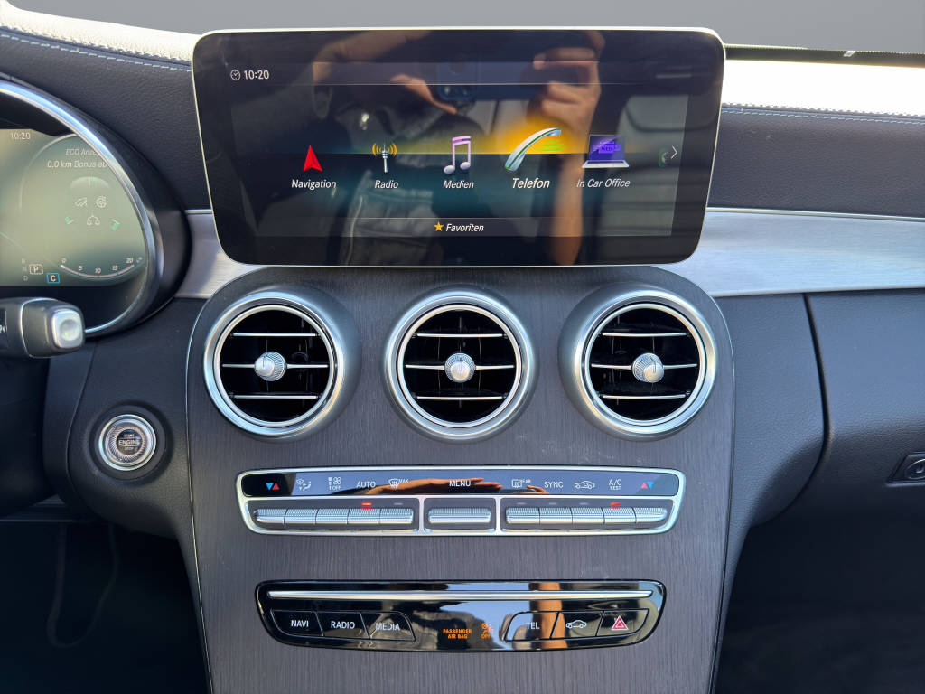 MERCEDES-BENZ C 300 AMG Line 4matic Cabriolet - 12