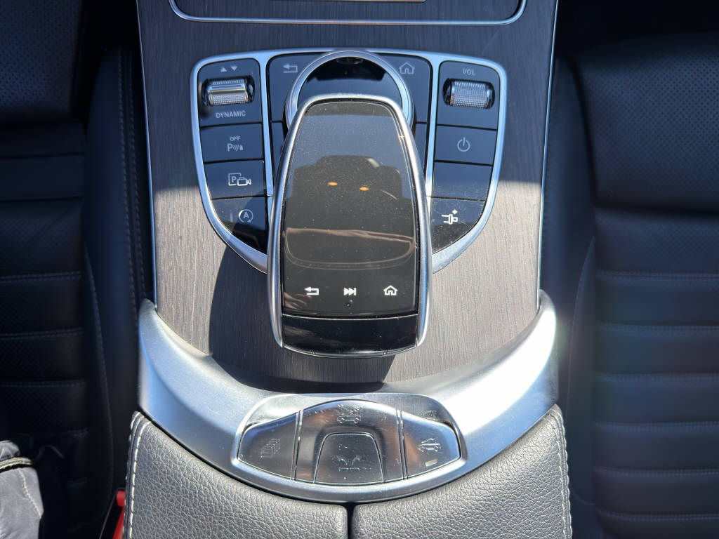 MERCEDES-BENZ C 300 AMG Line 4matic Cabriolet - 13