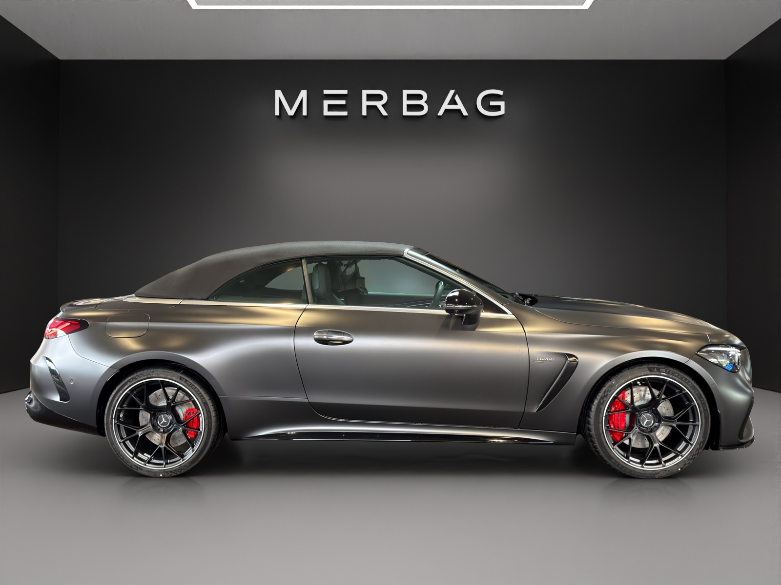 MERCEDES-BENZ CLE AMG 53 Cabrio 4Matic+ 9G-Tronic - 2