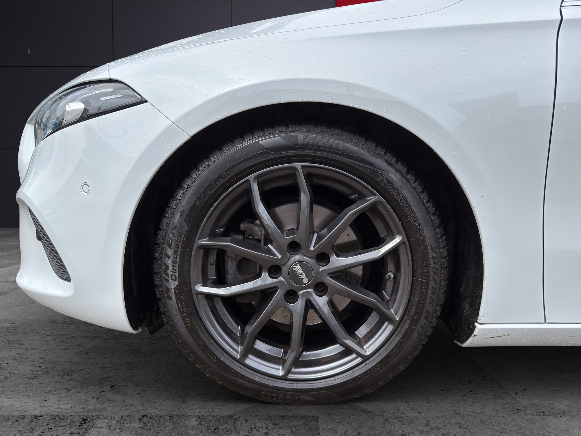 MERCEDES-BENZ A 180 Progressive - 5