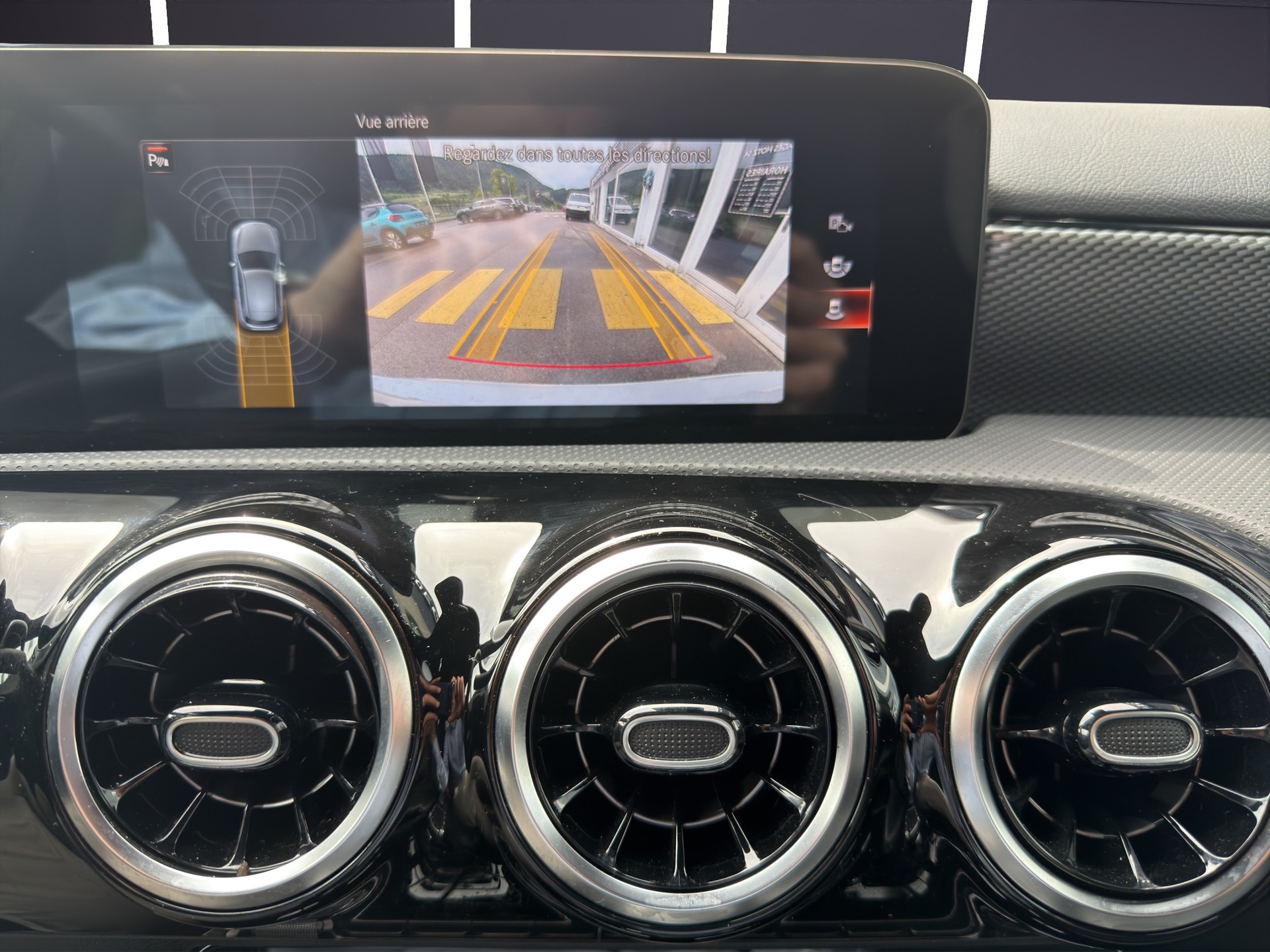 MERCEDES-BENZ A 180 Progressive - 10