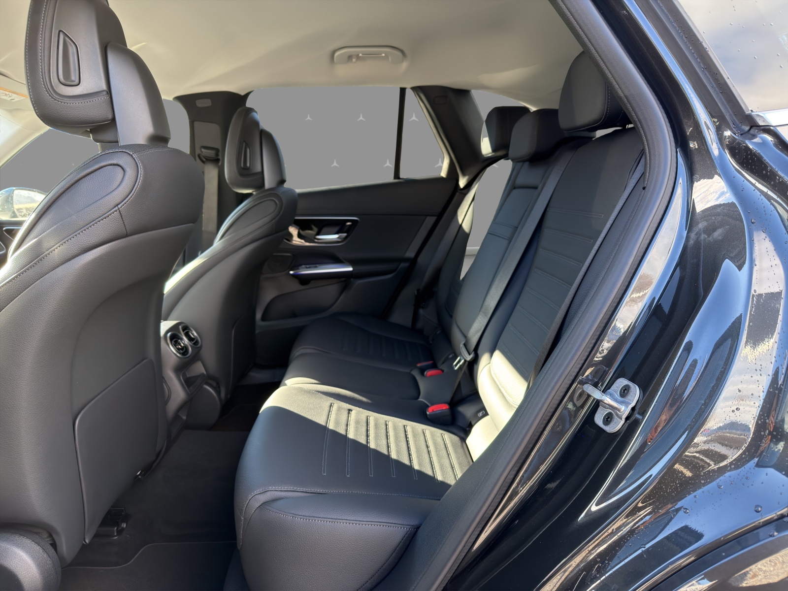 MERCEDES-BENZ GLC 200 d 4Matic 9G-Tronic - 14