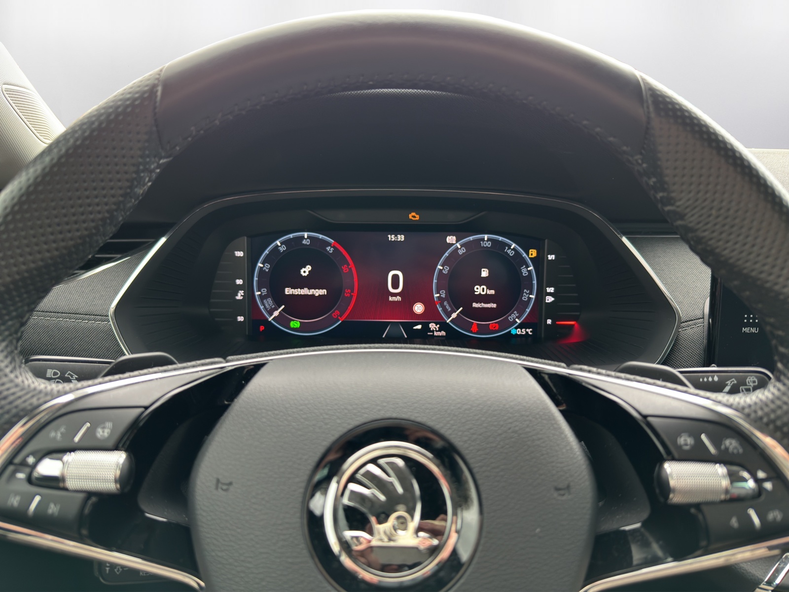 SKODA Octavia Combi 2.0 TDI DSG Style - 8