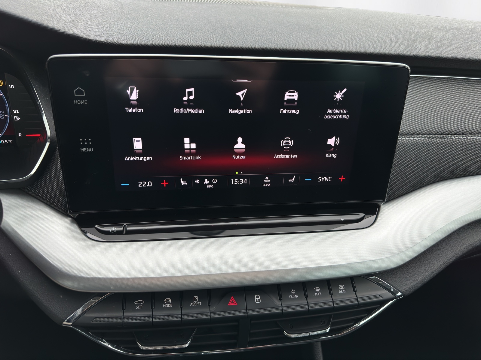 SKODA Octavia Combi 2.0 TDI DSG Style - 9