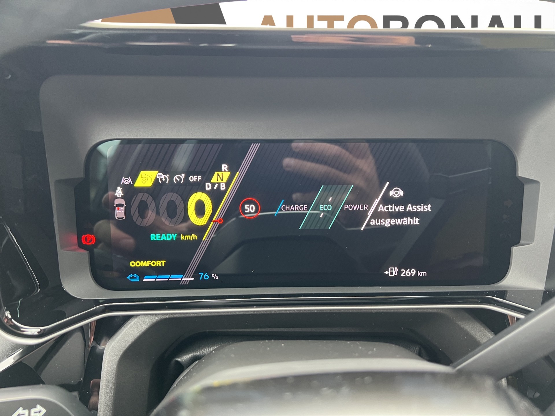 RENAULT R5 E-Tech Comfort Range iconic five - 19