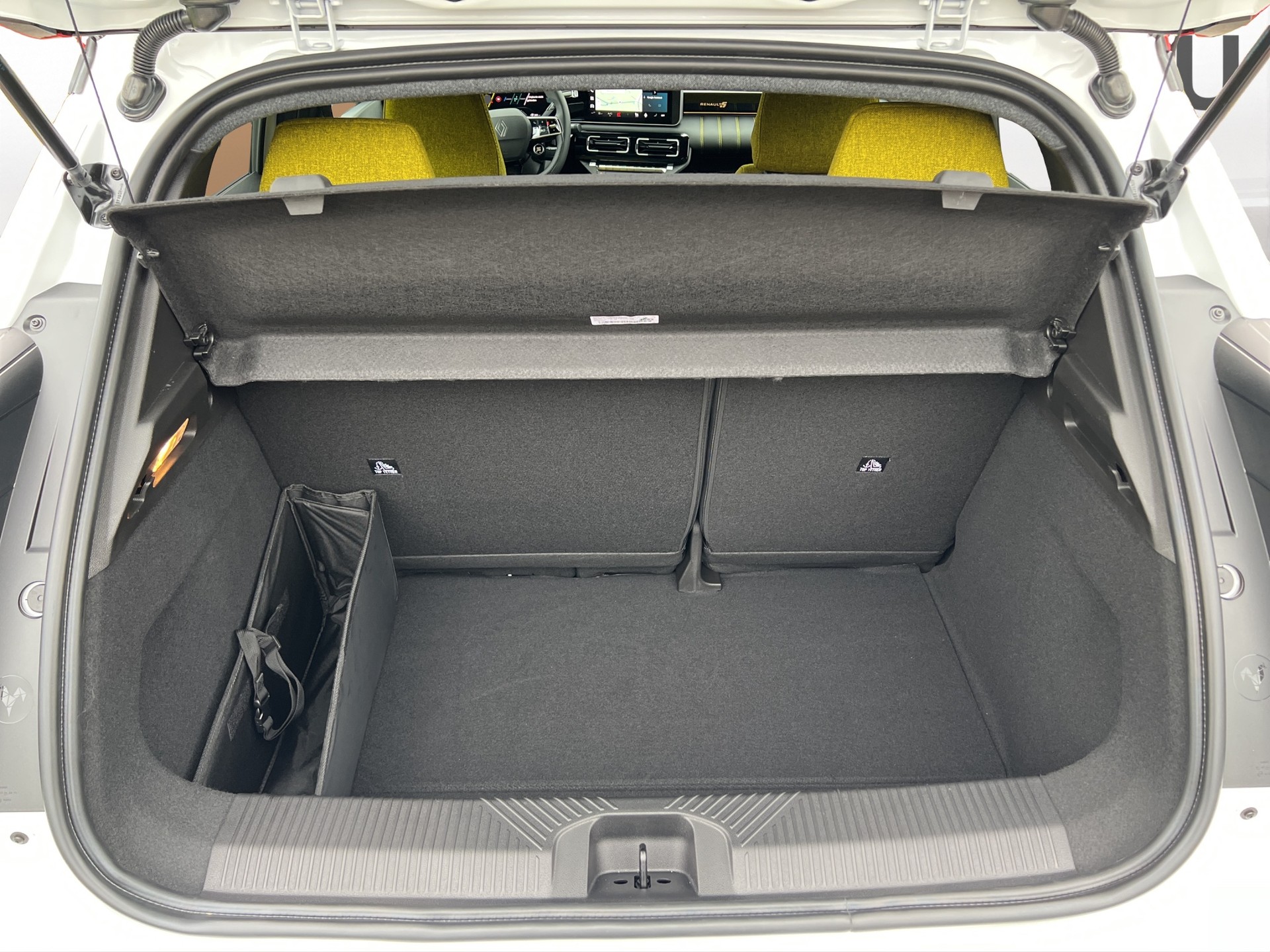 RENAULT R5 E-Tech Comfort Range iconic five - 26