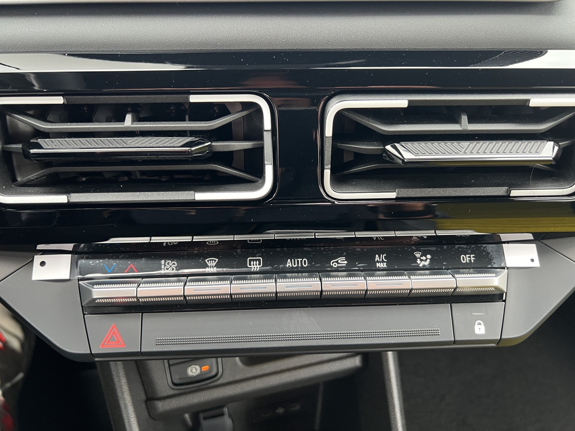 RENAULT R5 E-Tech Comfort Range iconic five - 29