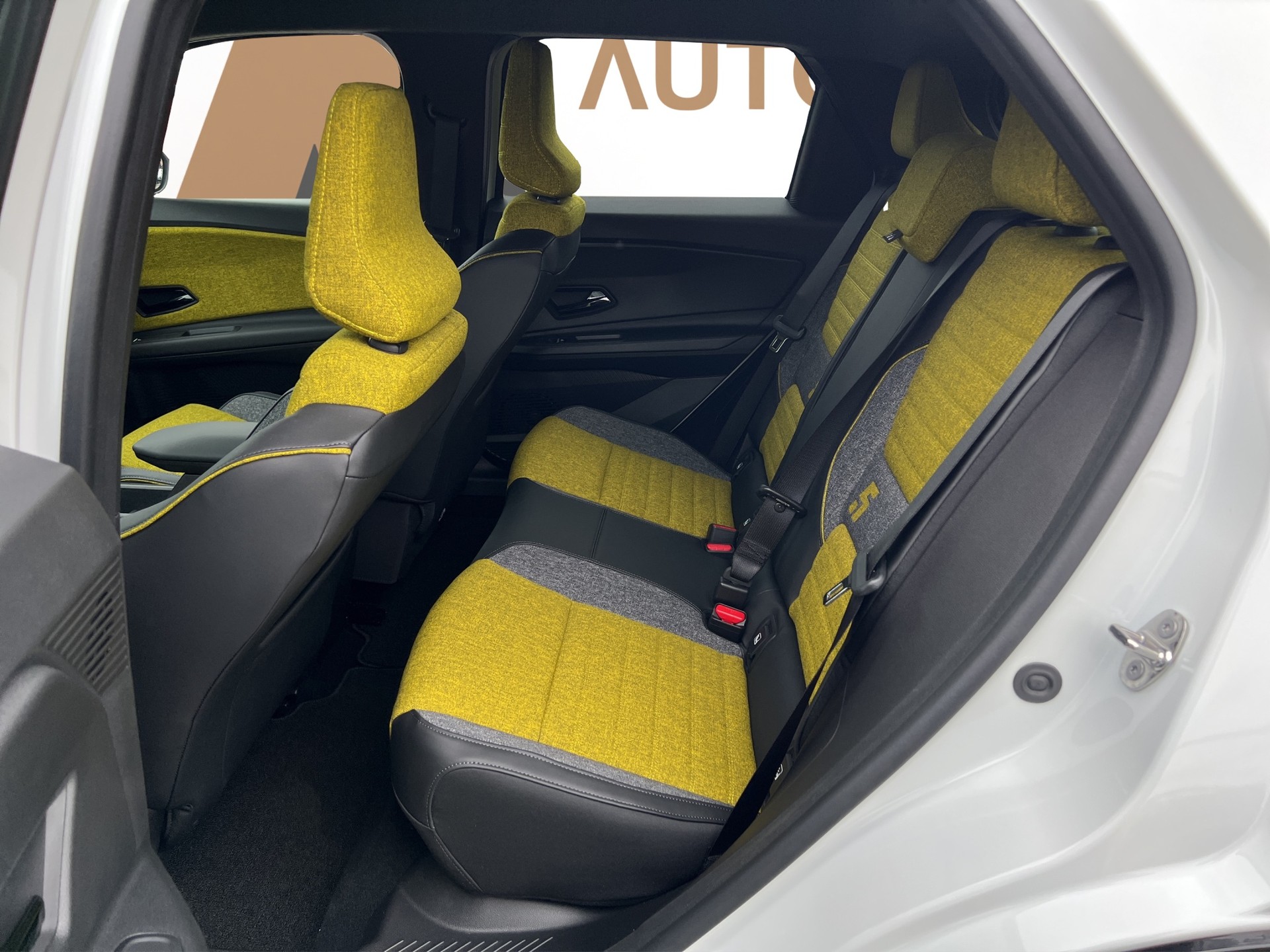 RENAULT R5 E-Tech Comfort Range iconic five - 16