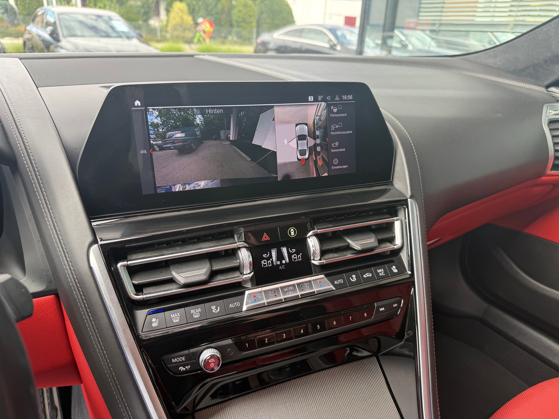 BMW M850i xDrive Steptronic - 13