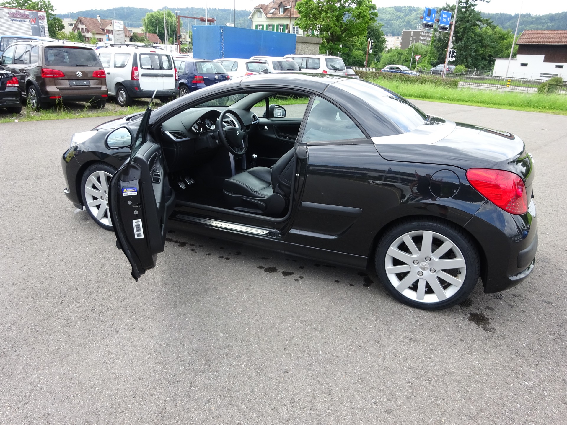 PEUGEOT 207 CC 1.6 16V Turbo Sport - 12