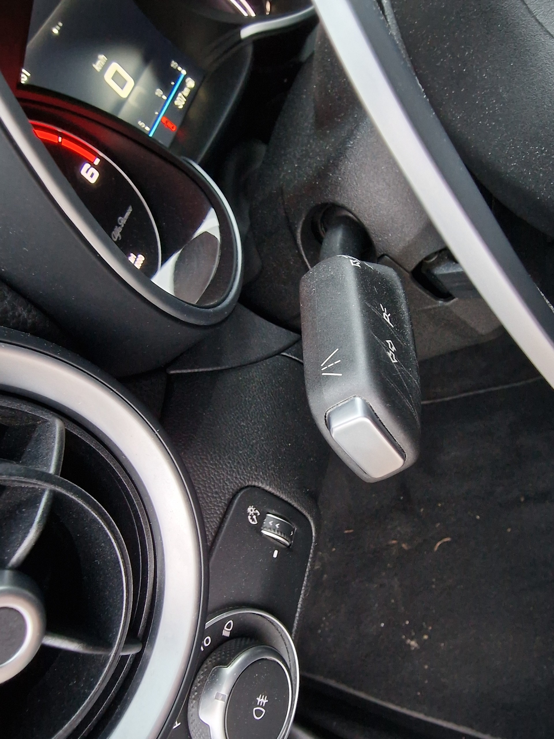 ALFA ROMEO Giulia 2.2 JTDM Veloce Q4 Automatic - 17