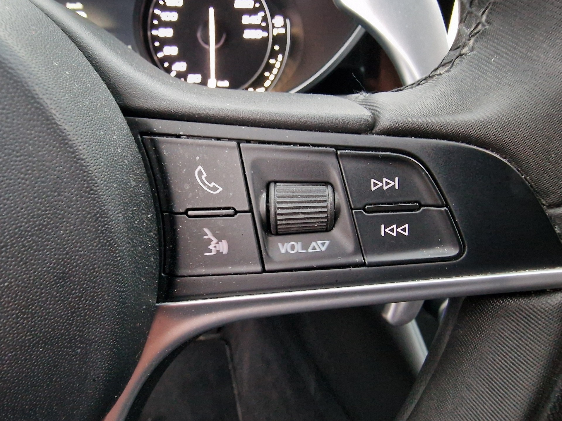 ALFA ROMEO Giulia 2.2 JTDM Veloce Q4 Automatic - 15