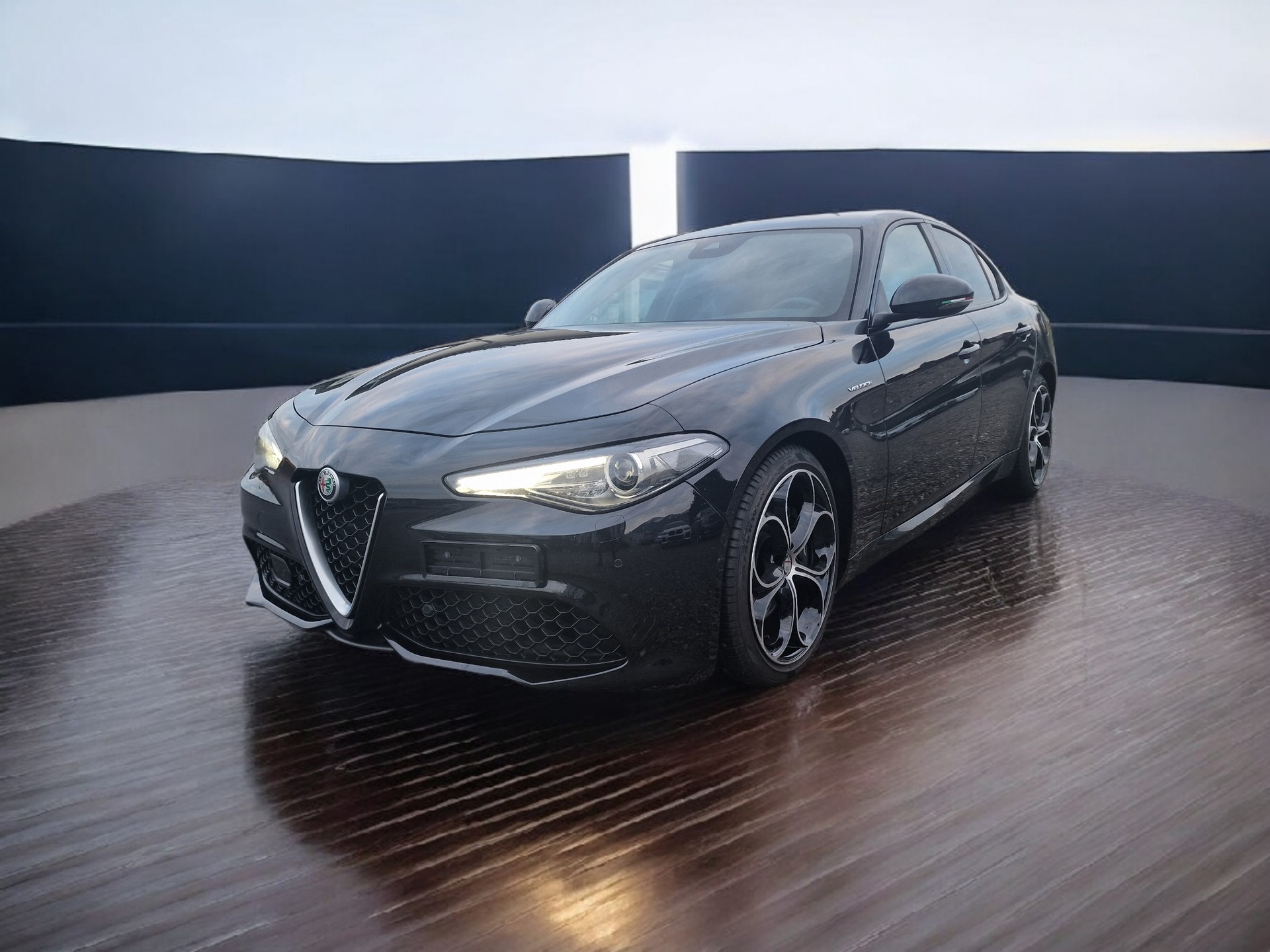 ALFA ROMEO Giulia 2.2 JTDM Veloce Q4 Automatic - 4