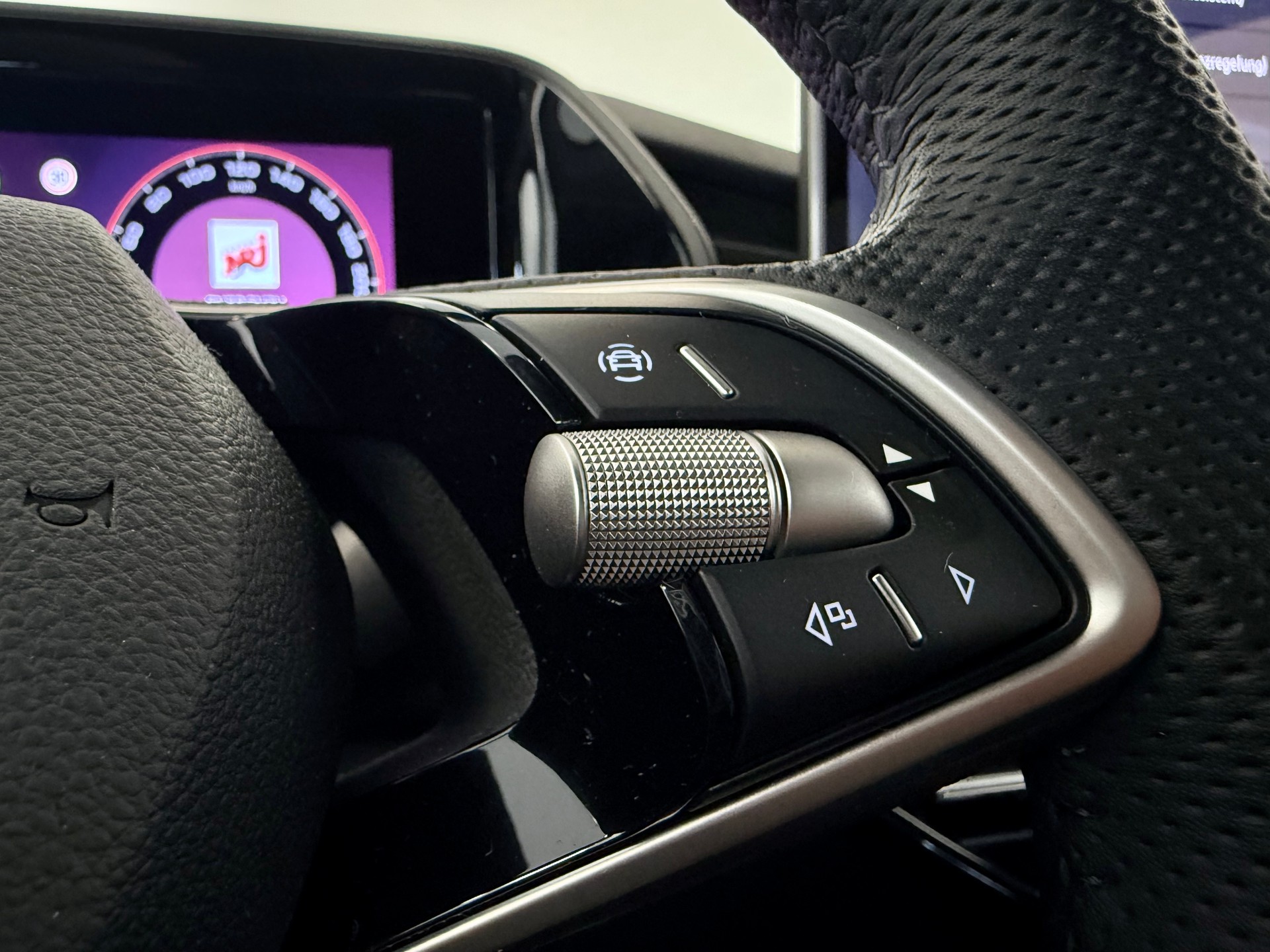 SKODA Kodiaq 2.0 TDI Sportline 4x4 DSG - 34