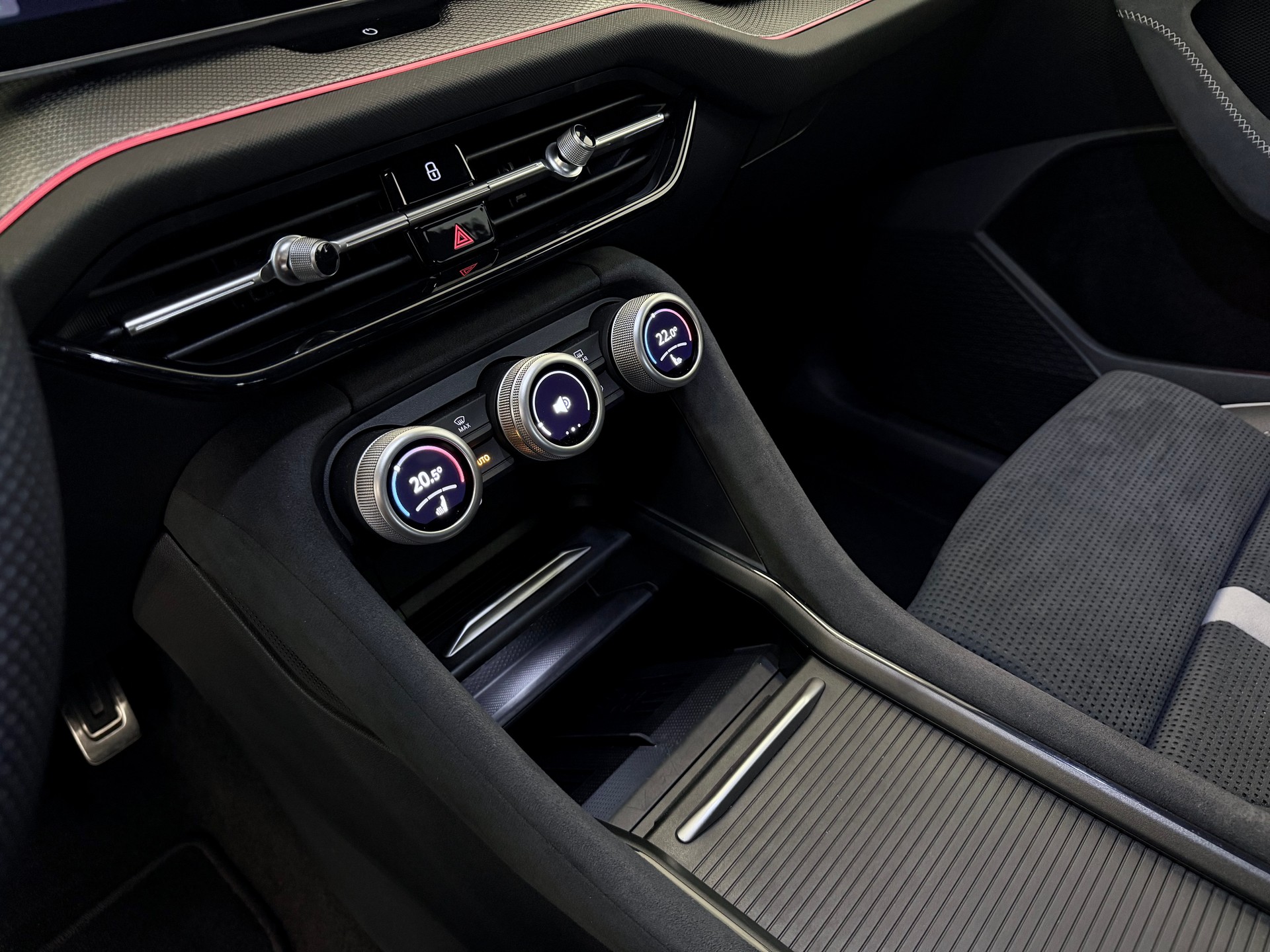 SKODA Kodiaq 2.0 TDI Sportline 4x4 DSG - 26