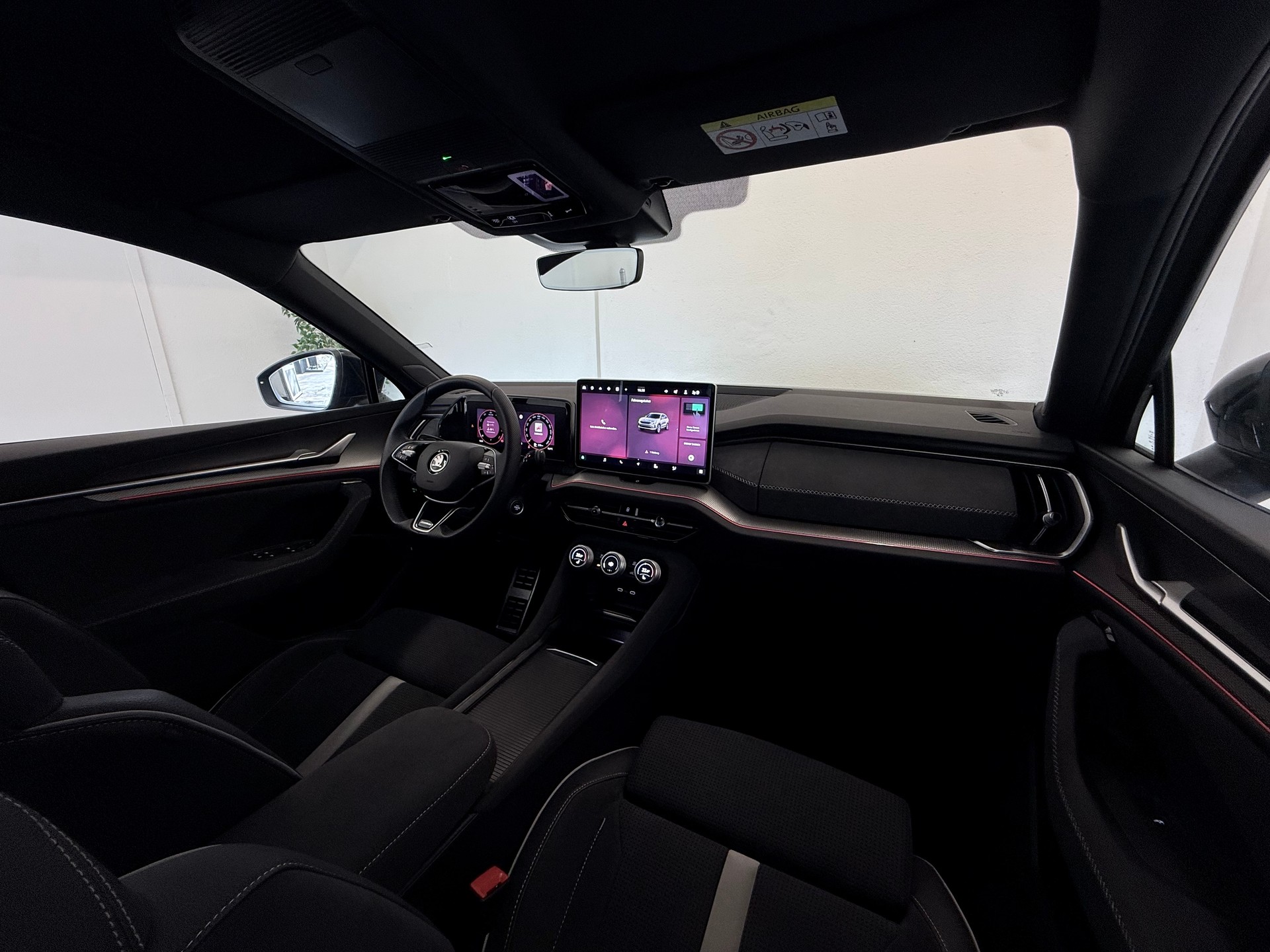 SKODA Kodiaq 2.0 TDI Sportline 4x4 DSG - 17