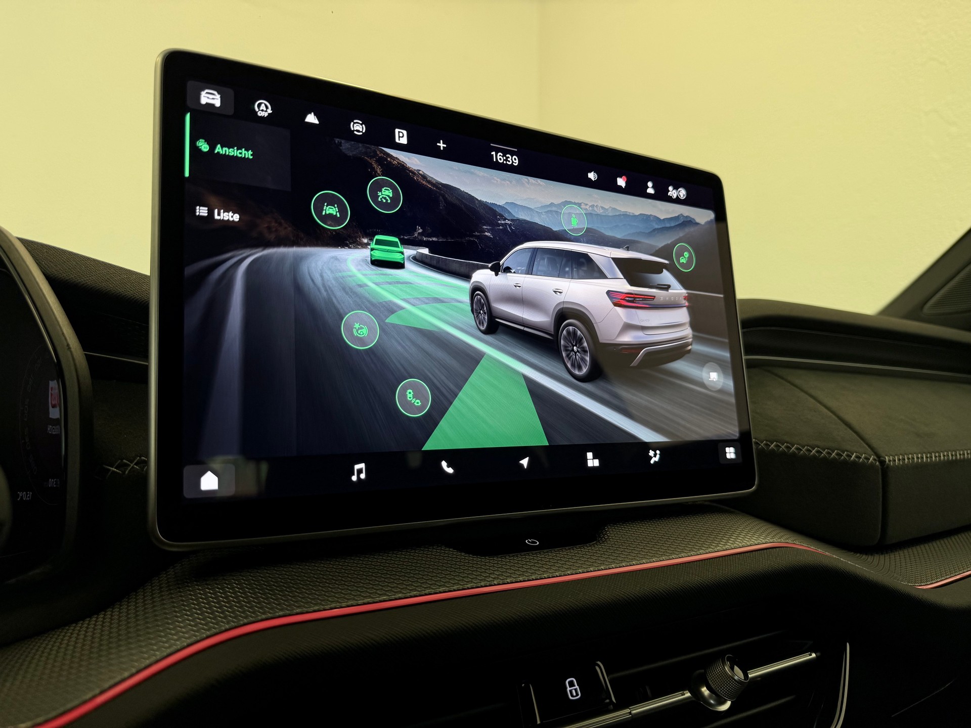 SKODA Kodiaq 2.0 TDI Sportline 4x4 DSG - 30