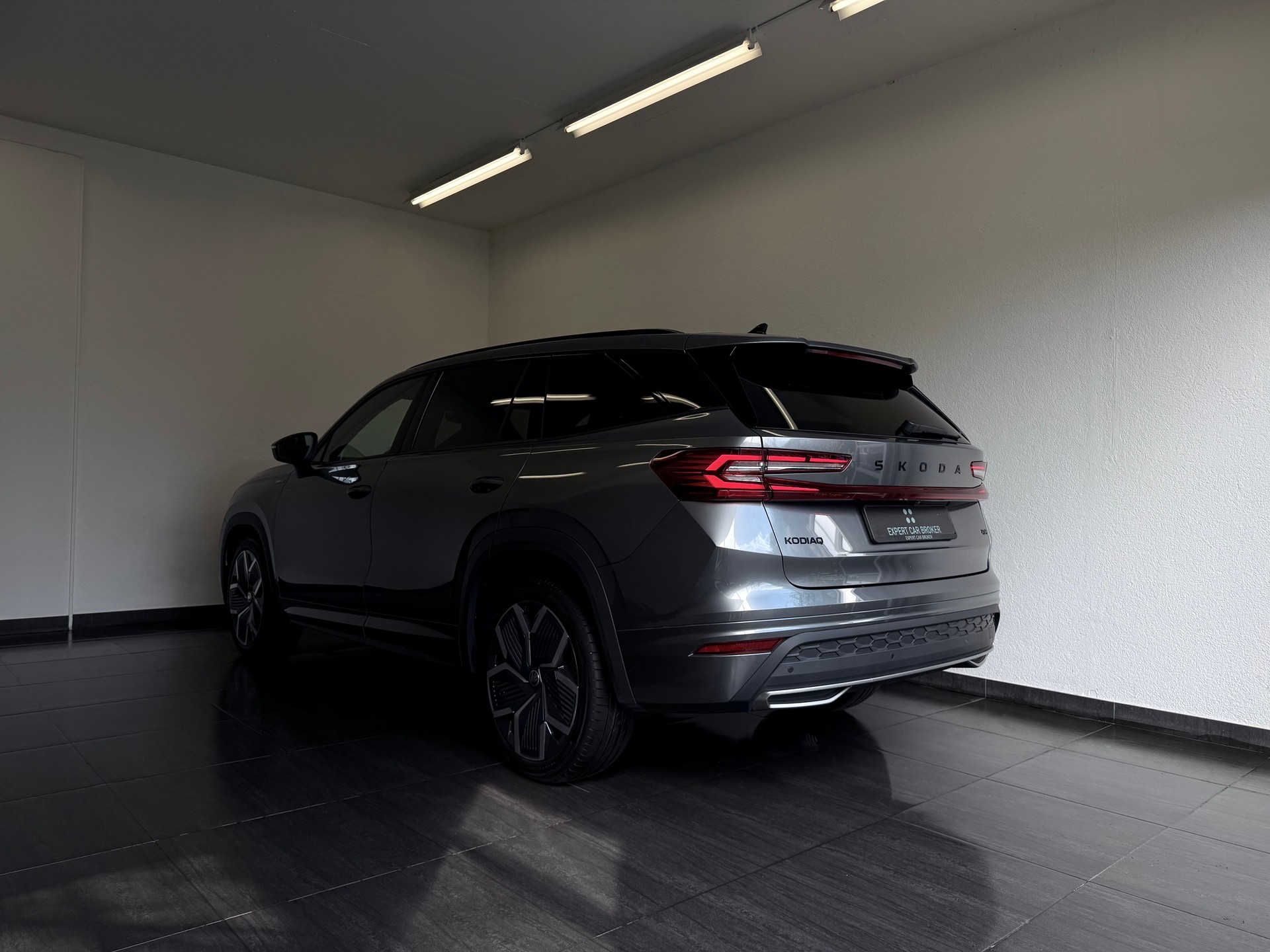 SKODA Kodiaq 2.0 TDI Sportline 4x4 DSG - 8