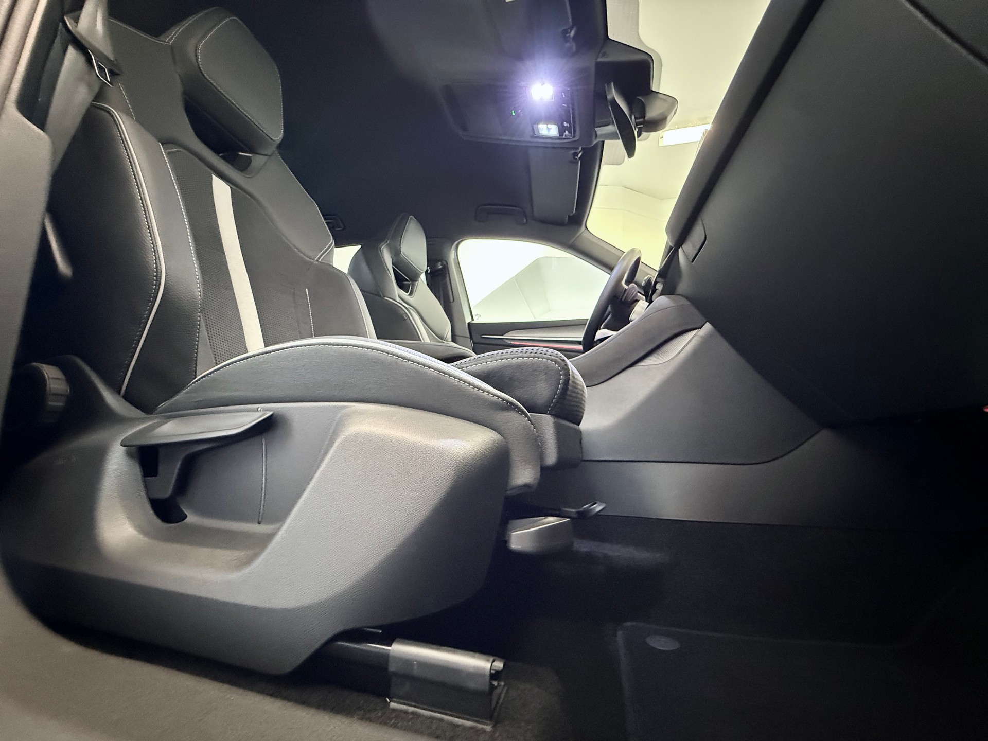 SKODA Kodiaq 2.0 TDI Sportline 4x4 DSG - 24