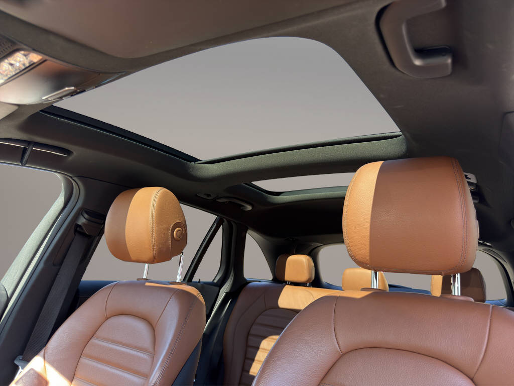 MERCEDES-BENZ GLC 43 AMG 4m - 16