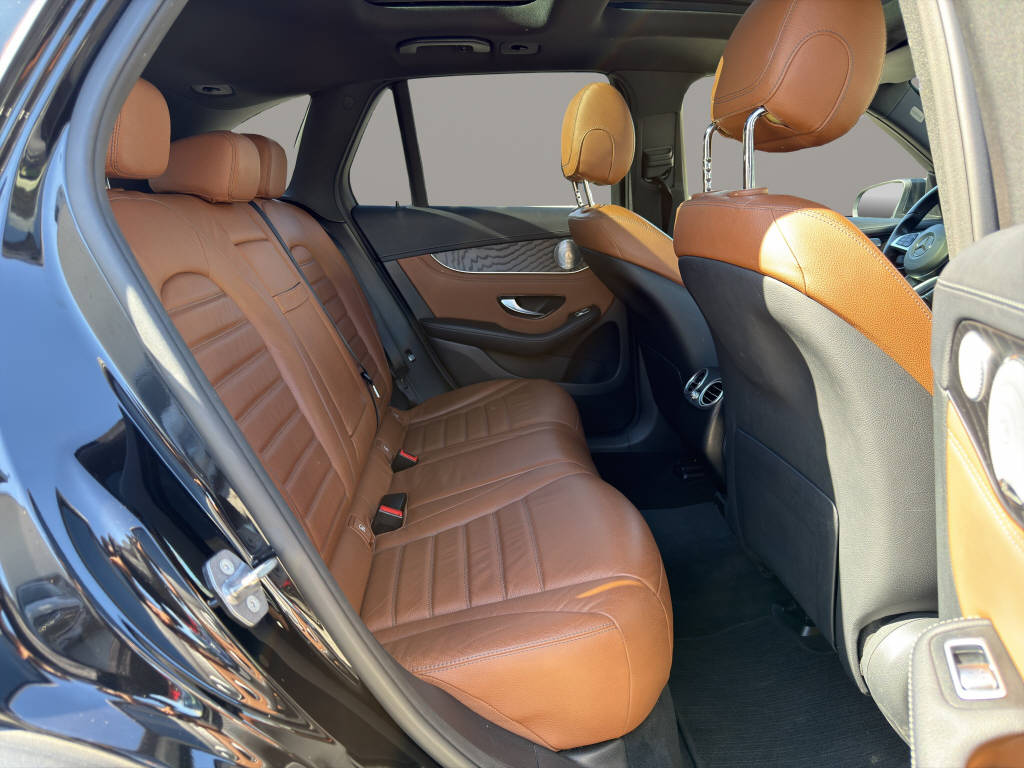 MERCEDES-BENZ GLC 43 AMG 4m - 15