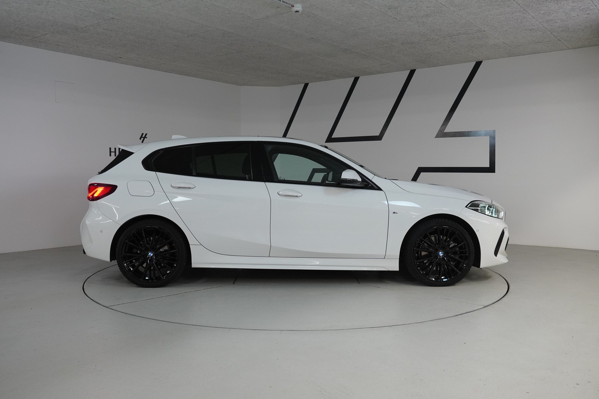 BMW 120d xDrive Steptronic M Sport - 8