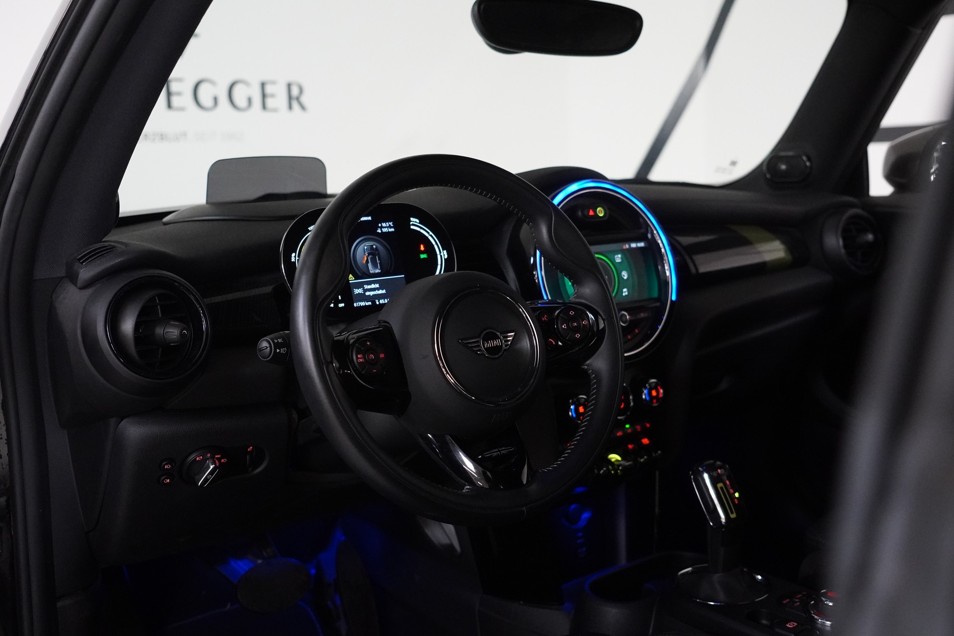 MINI Cooper SE - 27