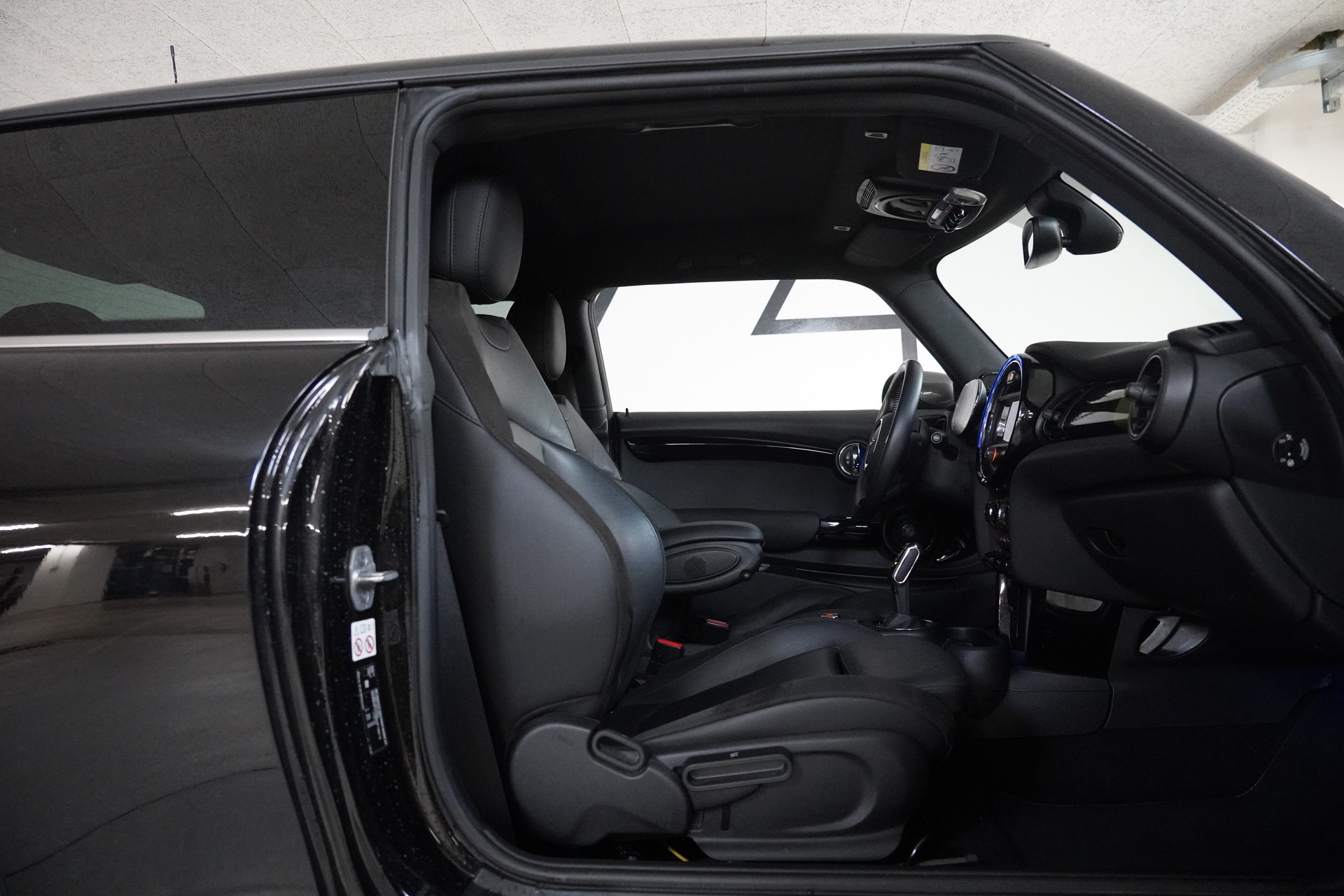 MINI Cooper SE - 15