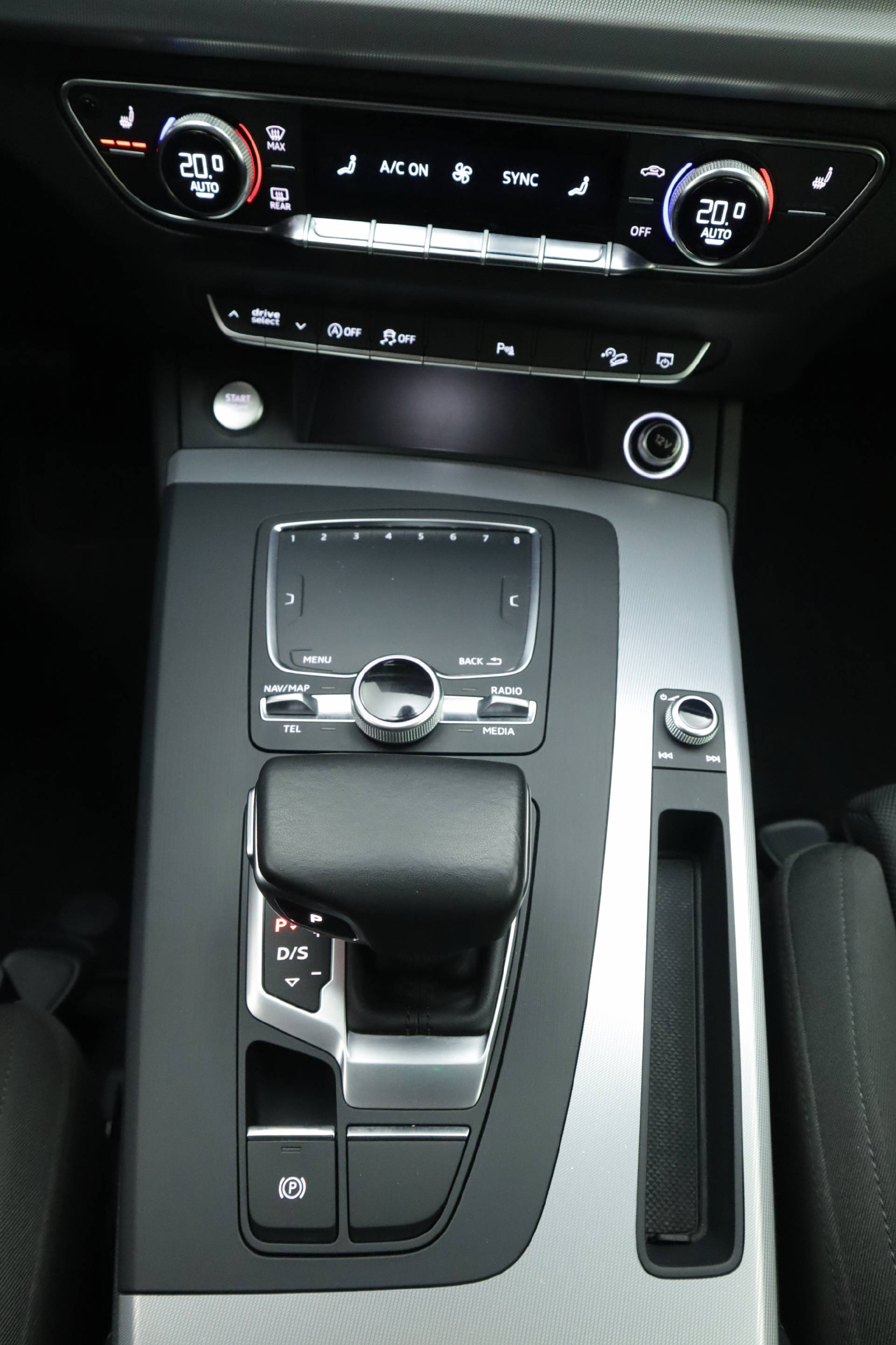 AUDI Q5 2.0 40 TDI Sport qu. S-Tronic-12