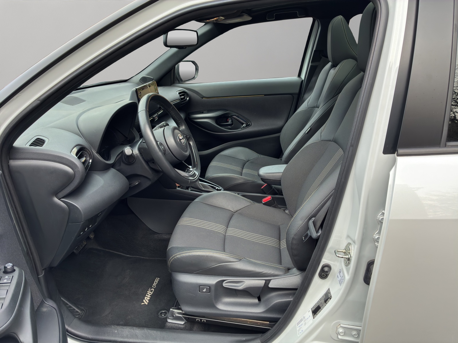 TOYOTA Yaris Cross 1.5 Adventure e-CVT AWDi - 10