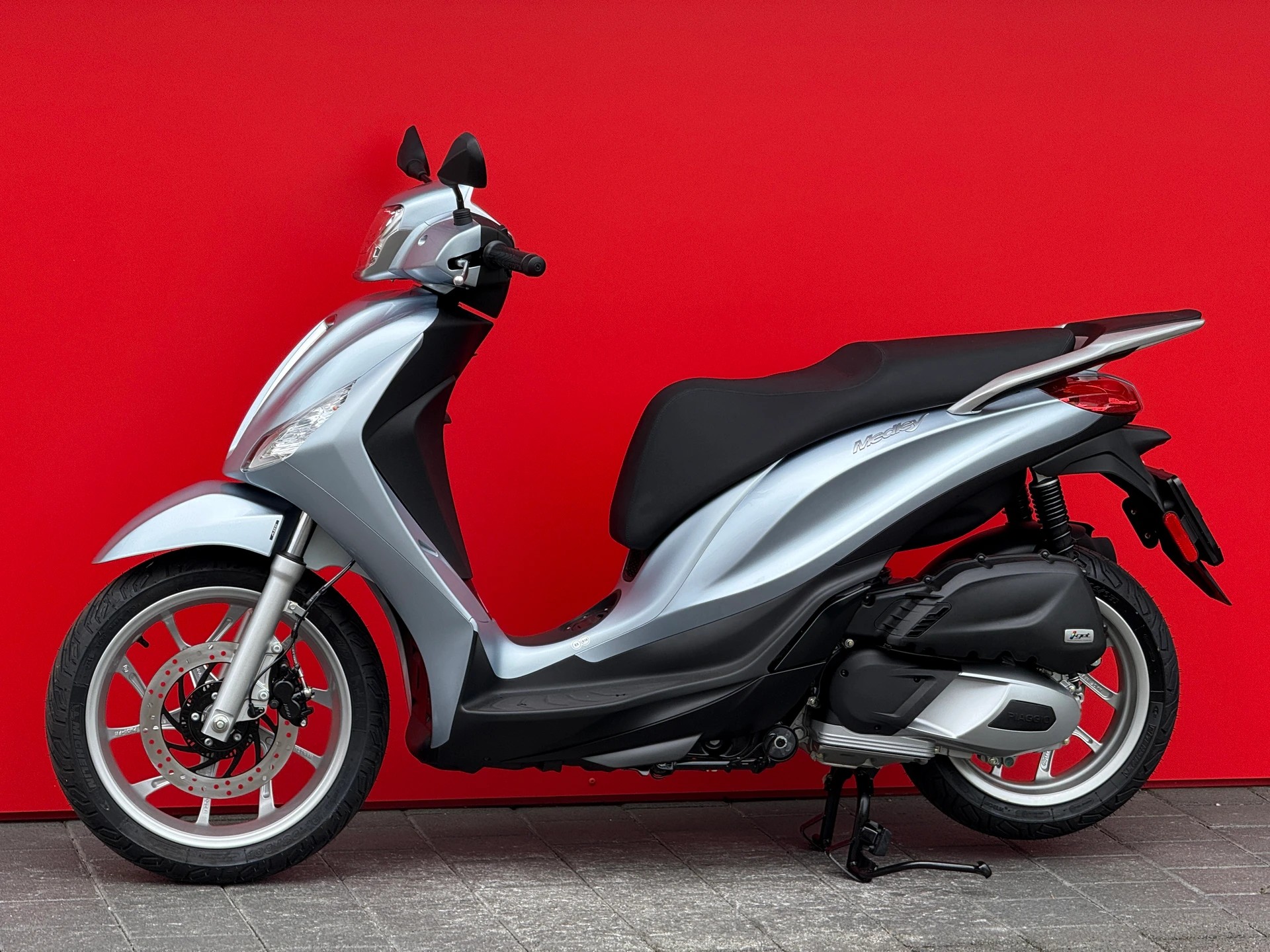PIAGGIO Medley 200 E5+ - 4