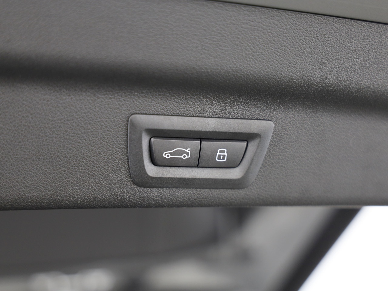 BMW X1 xDrive 23i 48V M Sport - 16