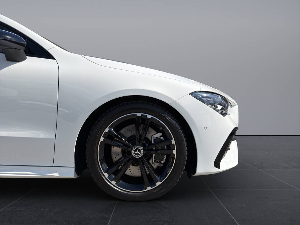 MERCEDES-BENZ CLA 250 AMG Line 4matic Shooting Brake - 19