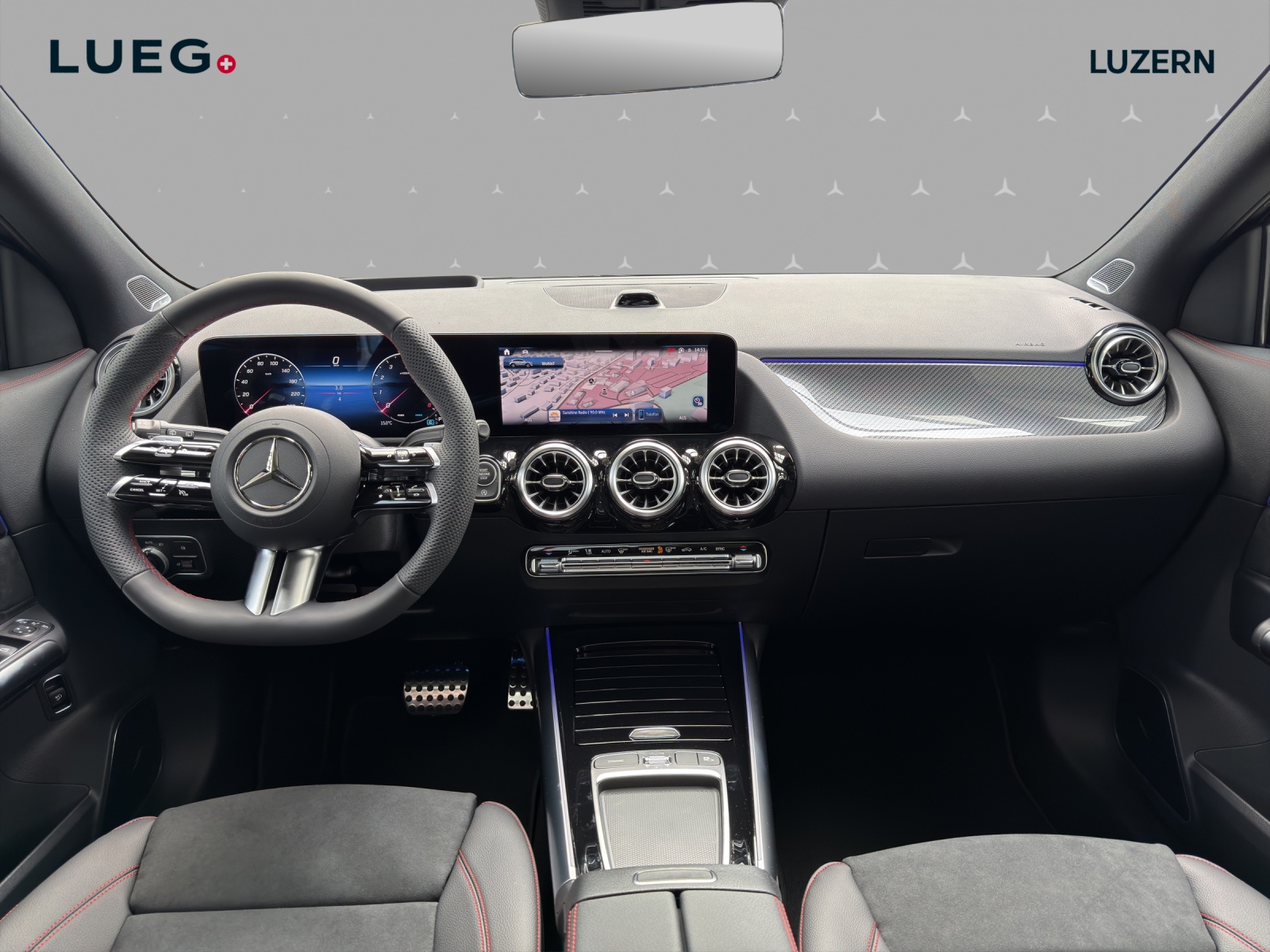 MERCEDES-BENZ GLA 200 Night Star 7G-DCT - 11