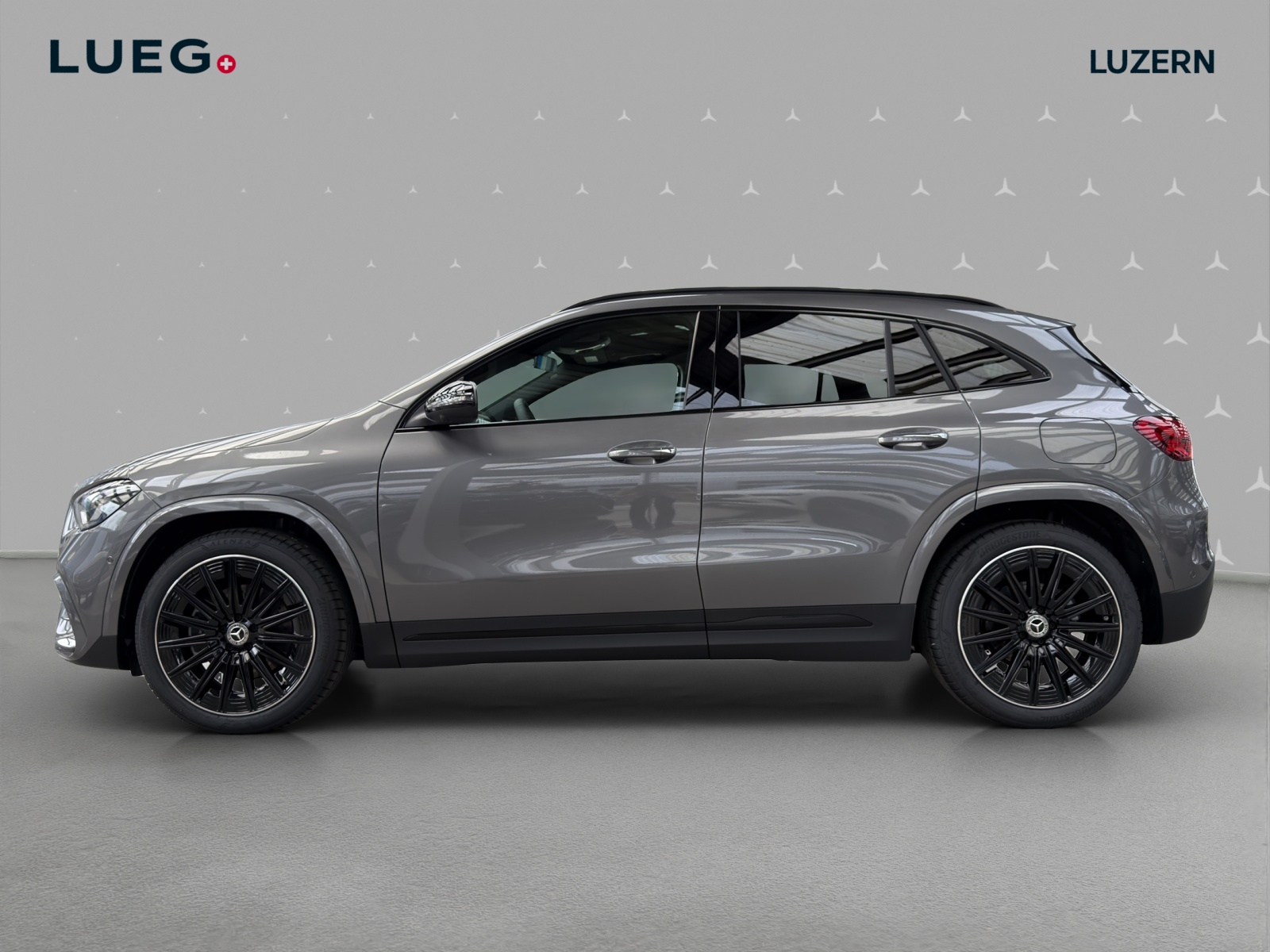 MERCEDES-BENZ GLA 200 Night Star 7G-DCT - 2