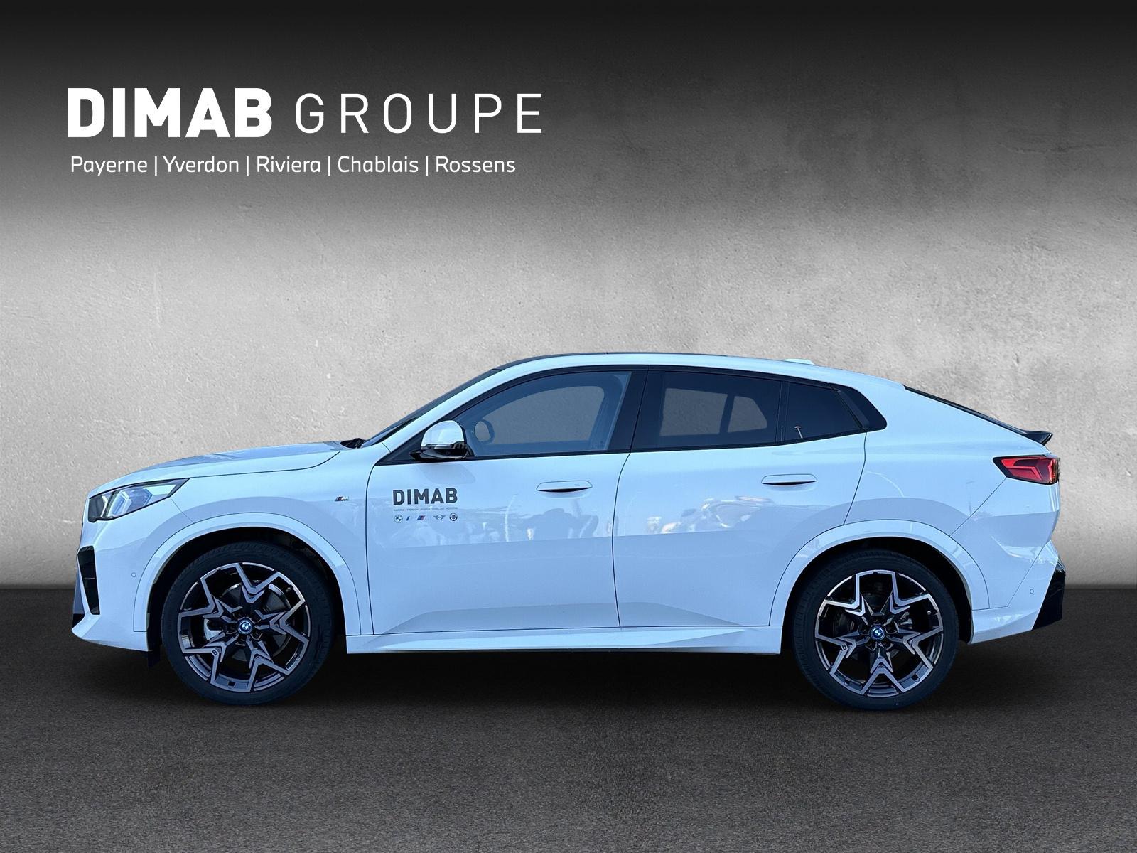 BMW iX2 30 M Sport xDrive U10 (CH) AHK 📍 - 2