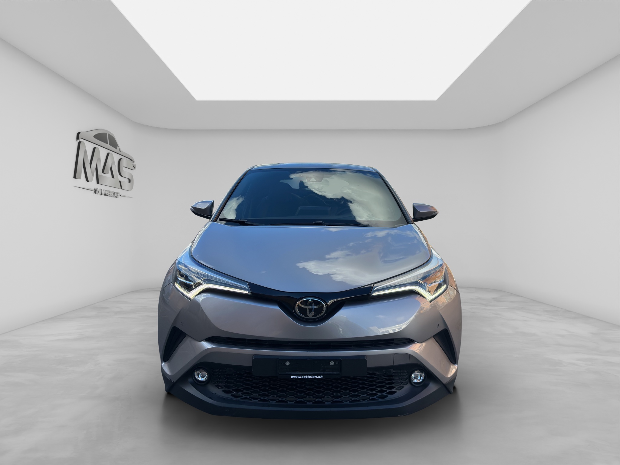 TOYOTA C-HR 2